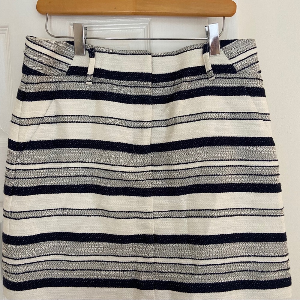 LOFT skirt